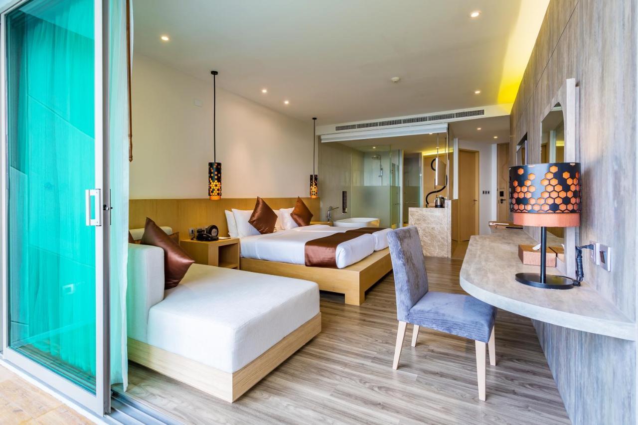 Crest Resort&pool Resort